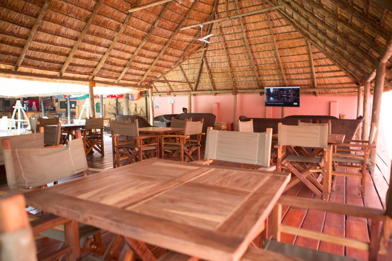 Lusaka Backpackers Hostel Bagian luar foto
